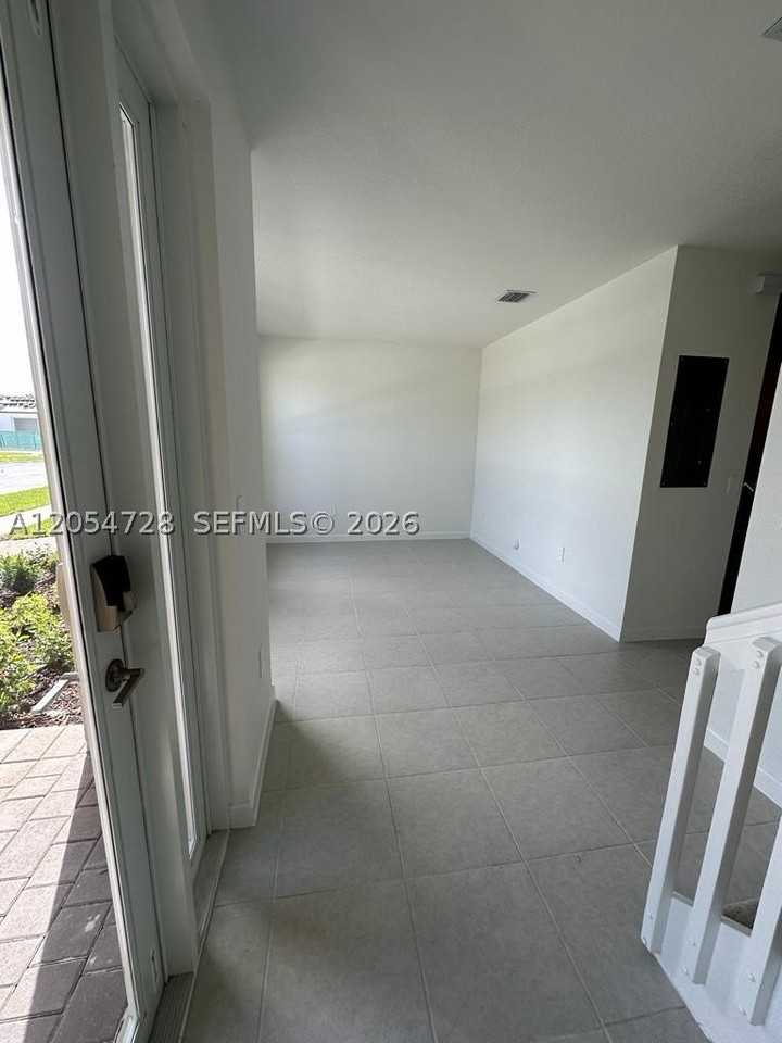 26460 Sw 148th Ct #26460 - Photo 5 of 20