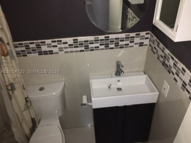 2407 Sw 42nd Ave #B - Photo 5 of 6