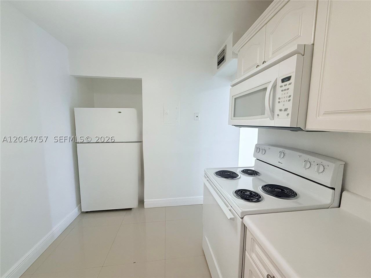 7755 Sw 86th St #C303 - Photo 3 of 16