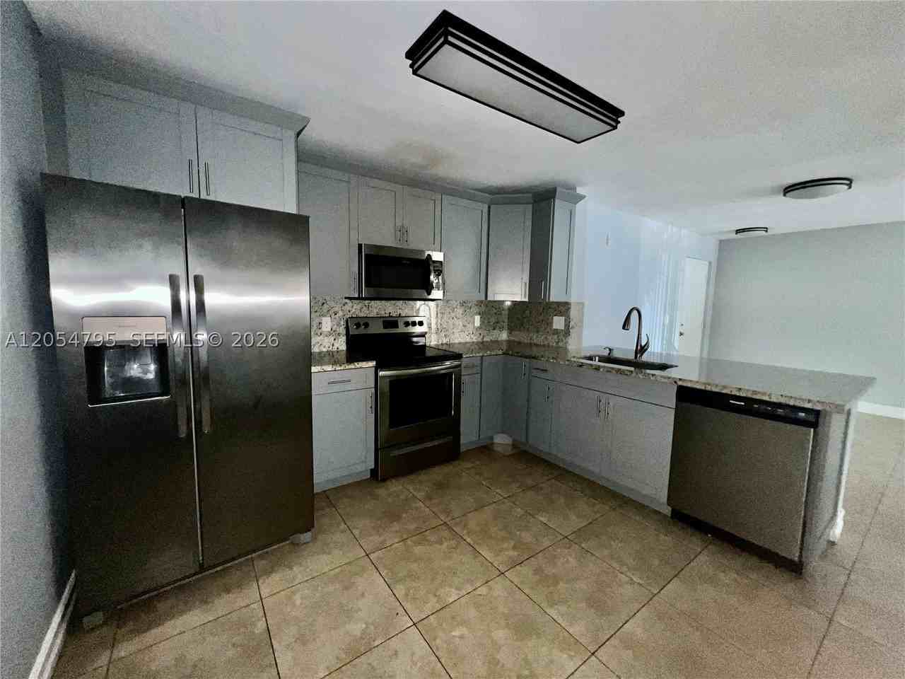 5801 Riverside Dr #104B3 - Photo 3 of 14
