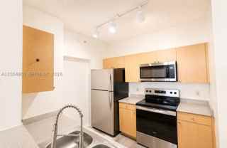 1919 Van Buren St #115A - Photo 1 of 1