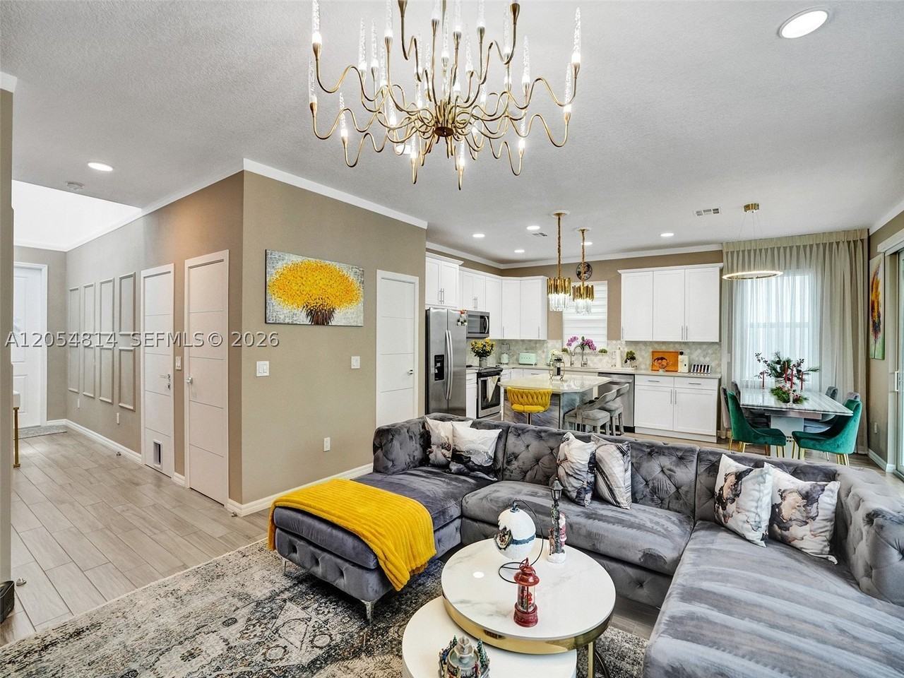 4414 Ficus St - Photo 5 of 50