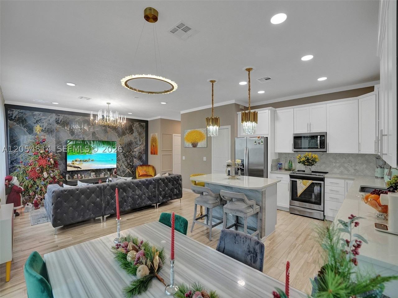 4414 Ficus St - Photo 6 of 50