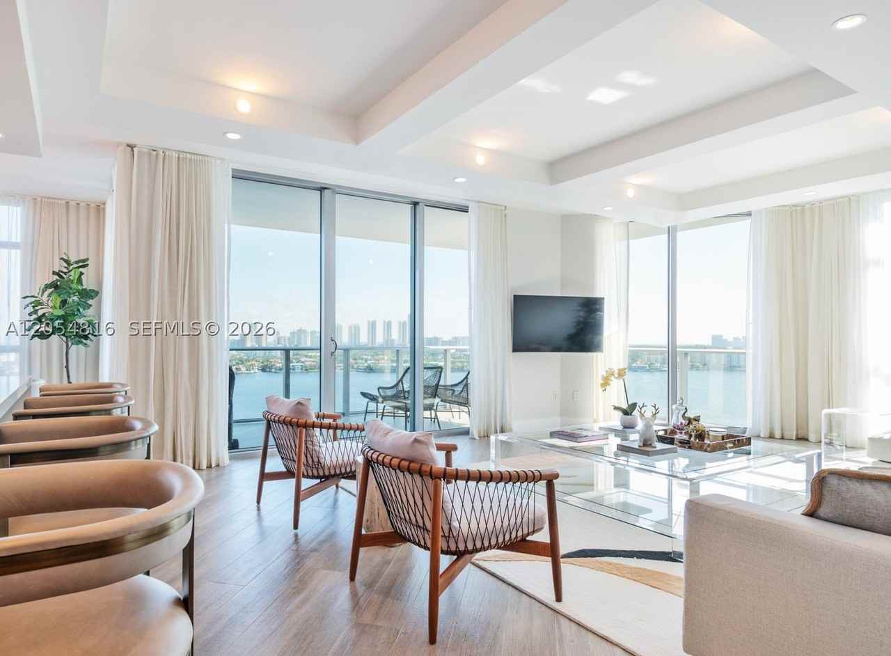 17301 Biscayne Blvd #1609 - Photo 5 of 47