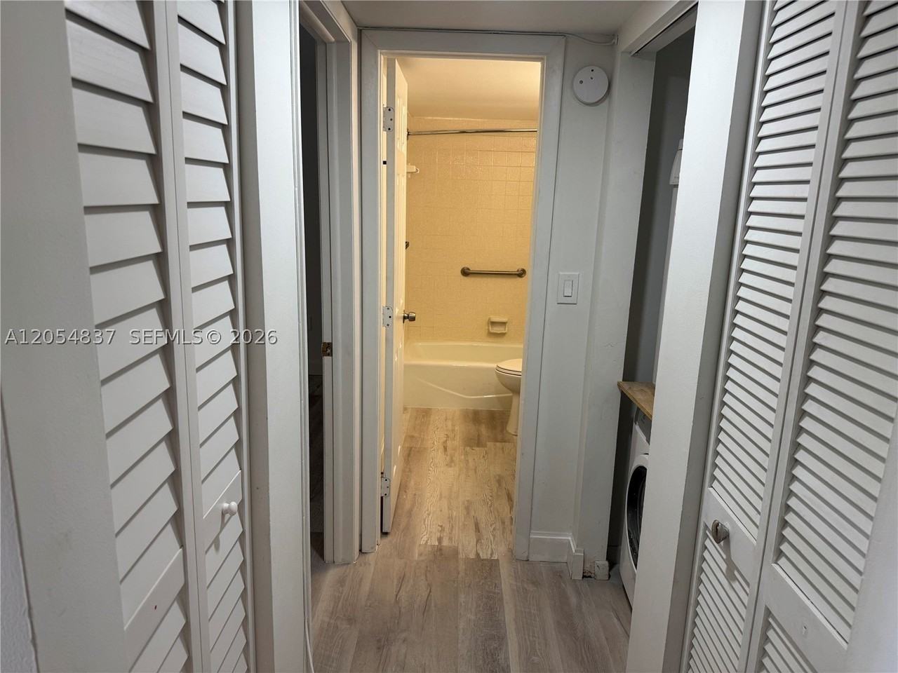3940 Inverrary Blvd #106A - Photo 5 of 11