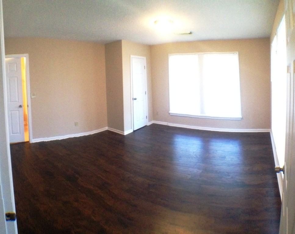 2207 18th St #1 - Photo 7 of 9