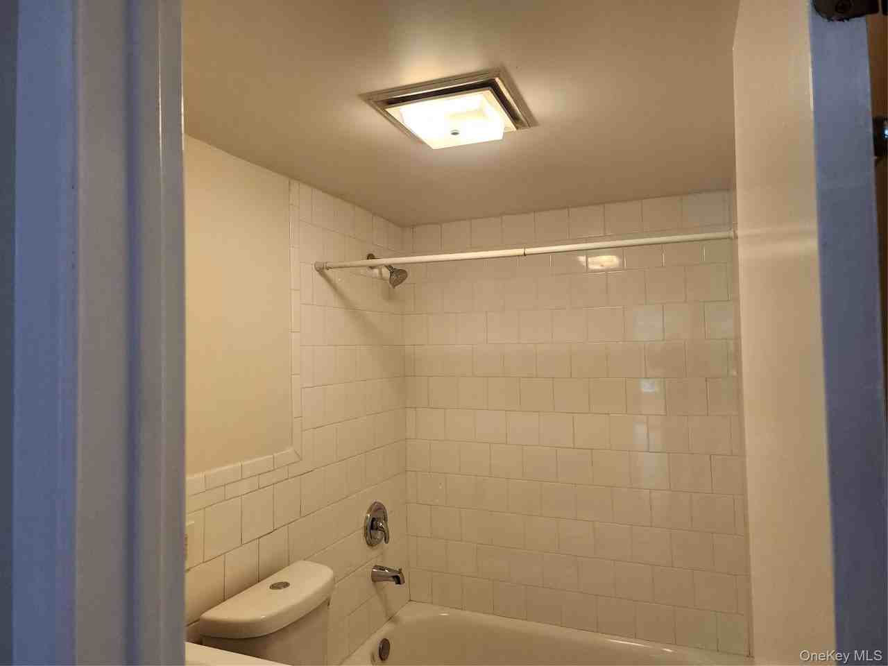 32 Osborne Hill Rd - Photo 6 of 17