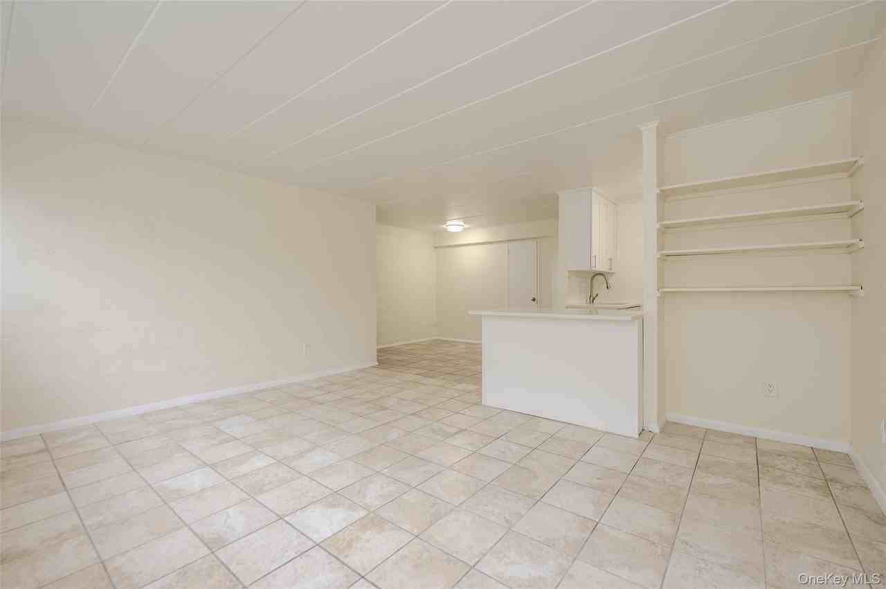 3 Duryea Pl #1D - Photo 4 of 14