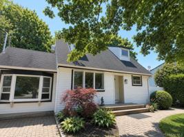 featured image of 196 Sterling St