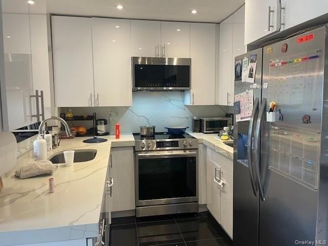 655 Chestnut St #2ndFL - Photo 6 of 10