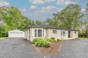 featured image of 1055 N Bluebonnet Ln