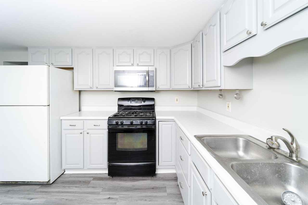 2316 4th Ave #1 - Photo 2 of 32