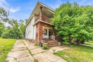 featured image of 3428 Altamont Ave #3UP
