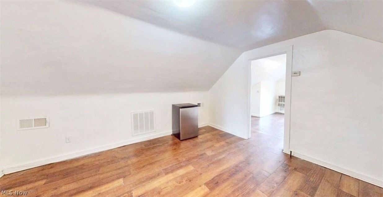 3428 Altamont Ave #3UP - Photo 3 of 12