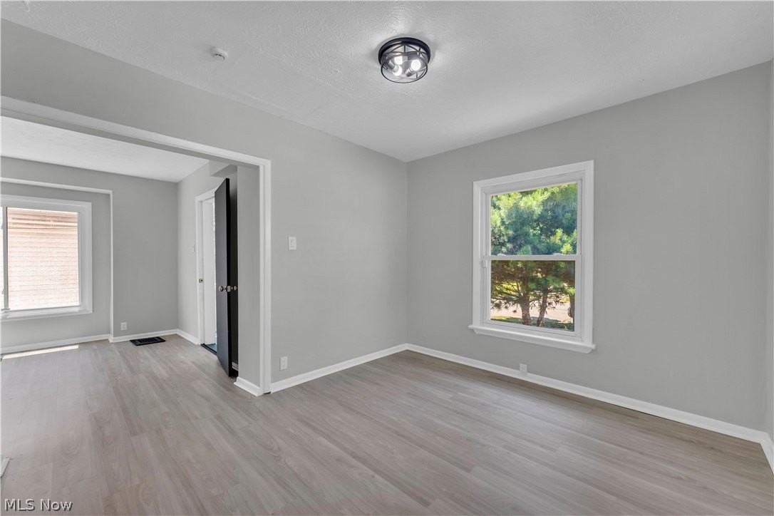 1227 E 170th St - Photo 6 of 21
