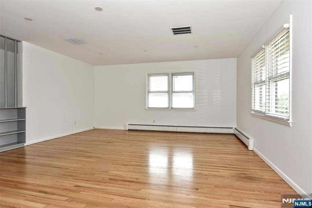 398 Mayer Ct #2 - Photo 6 of 24