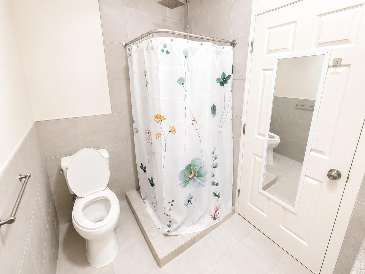 W 54th St - Photo 6 of 6