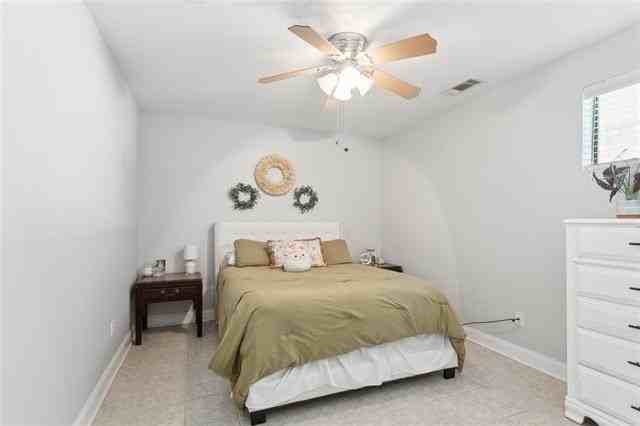233 14th St - Photo 7 of 10