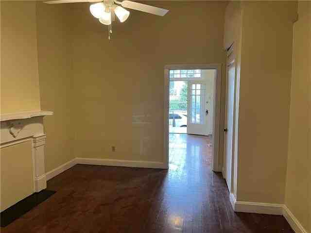 1436 Saint Mary St - Photo 3 of 13