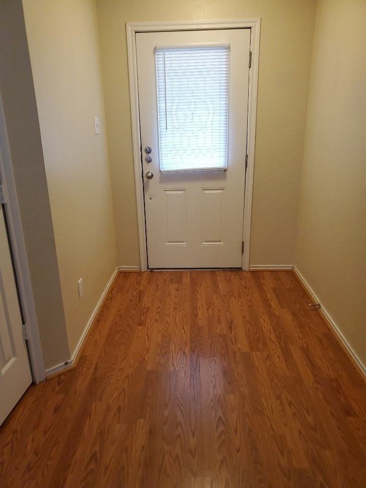 3097 Coolwood Ln - Photo 3 of 18