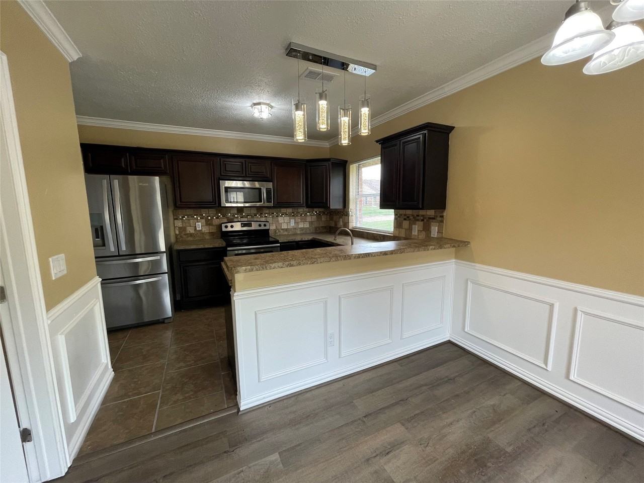 2224 Forestbrook Dr - Photo 4 of 8