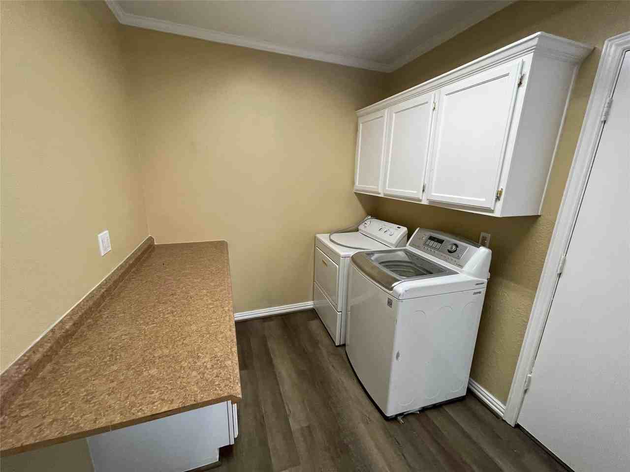 2224 Forestbrook Dr - Photo 6 of 8
