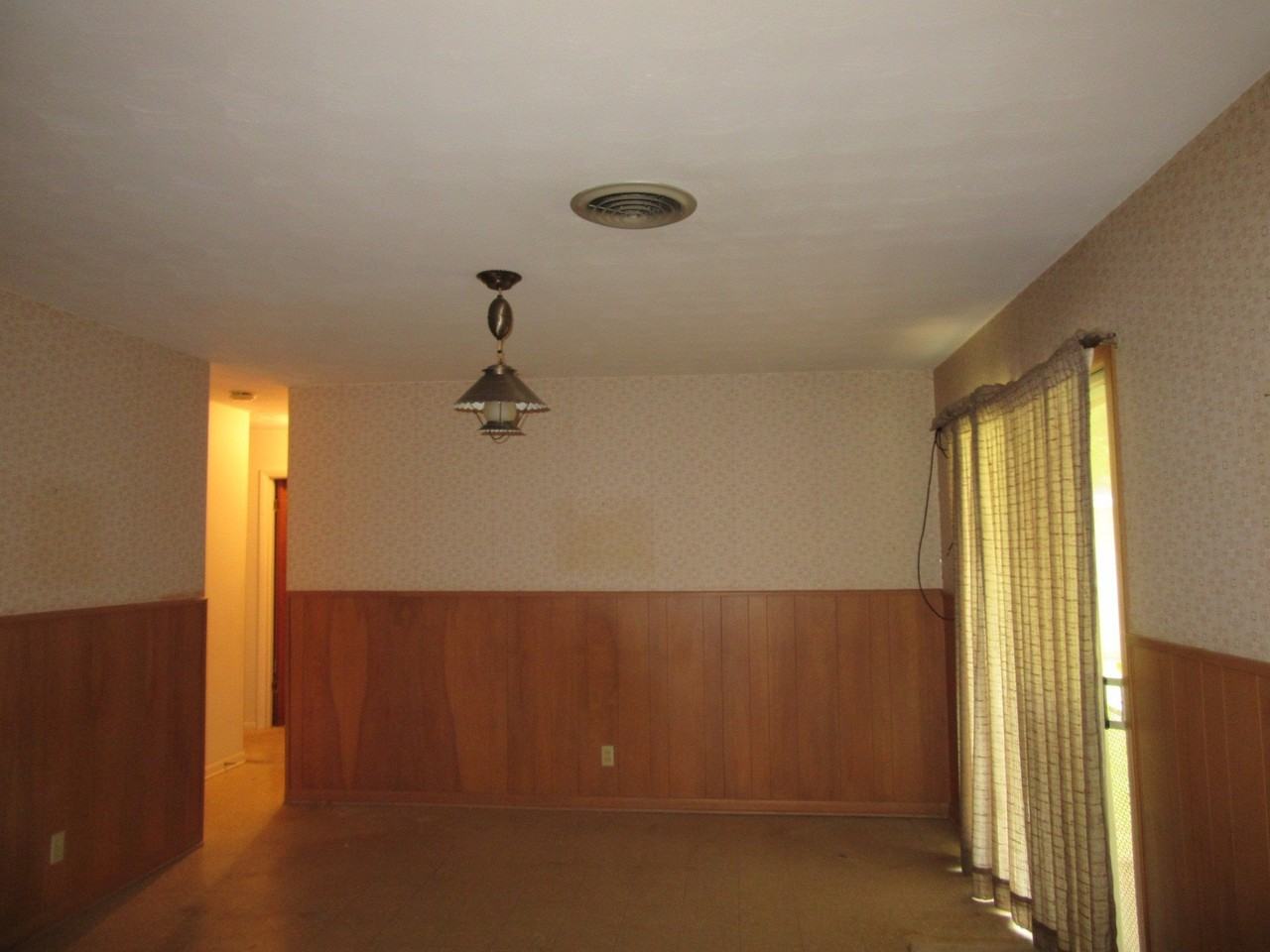 3833 N 10th St - Photo 5 of 16