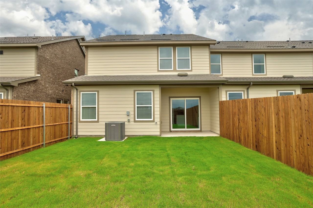 1456 Lake Alpine Trl - Photo 2 of 25