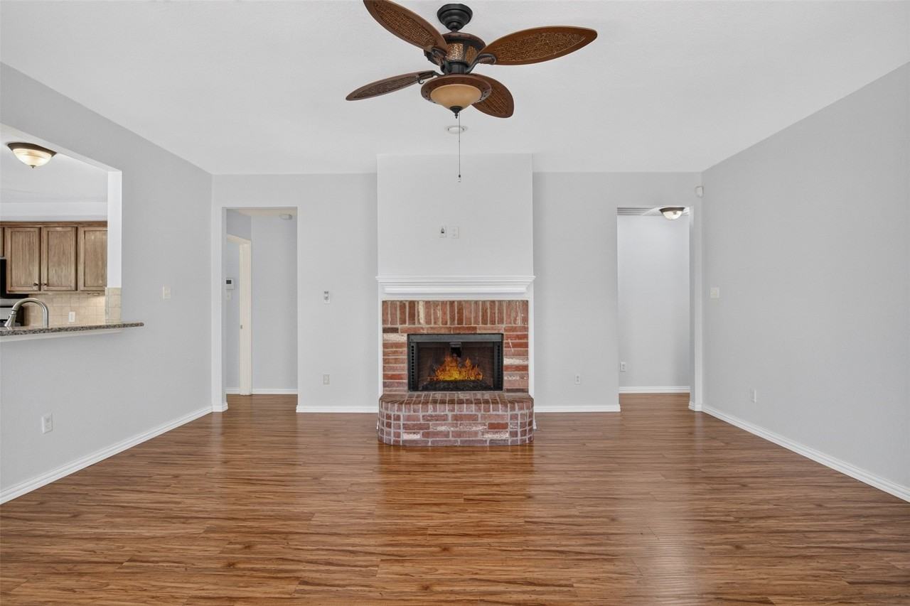 2805 Nandina St - Photo 7 of 26