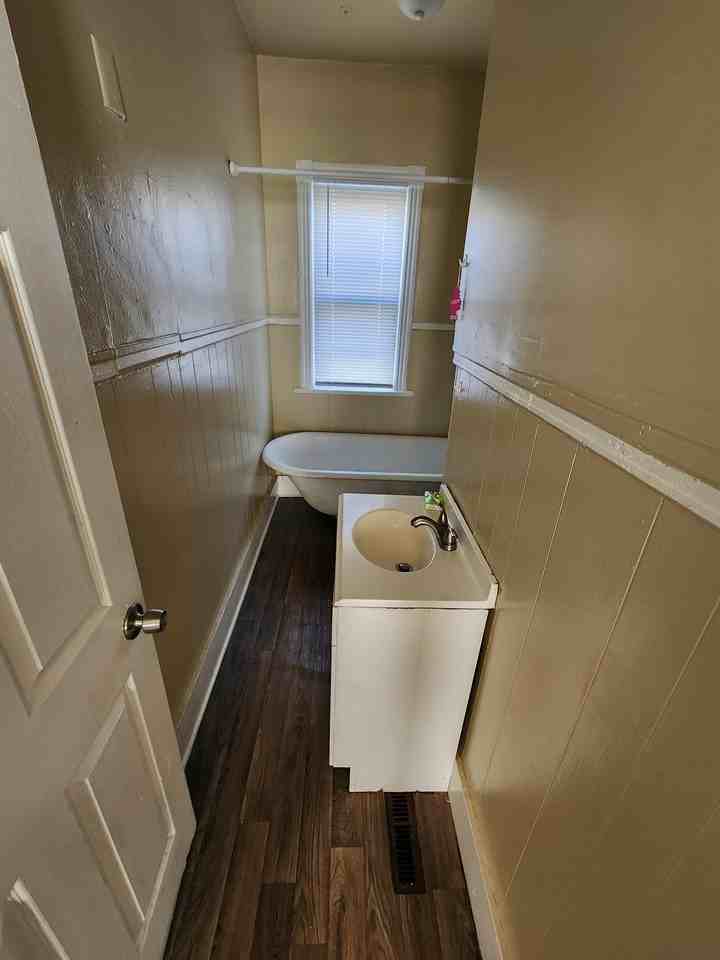 2555A N 22nd St #1 - Photo 6 of 7