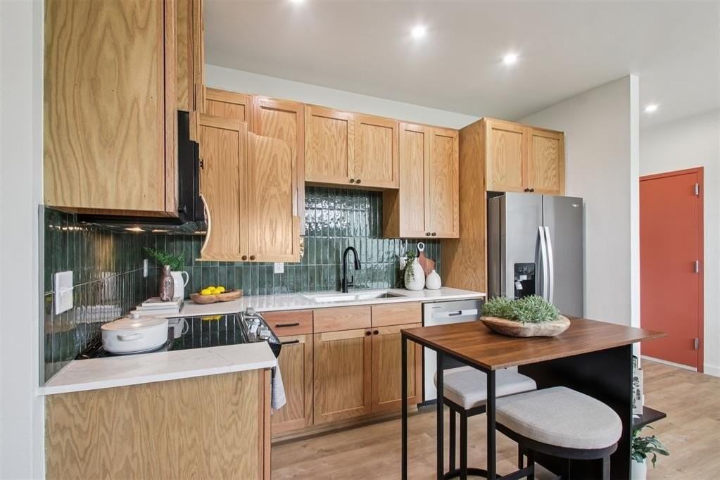 1744 Nw 15th St #3E - Photo 6 of 20