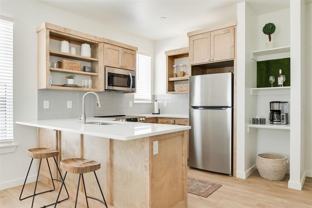 1625 Nw 12th St #5 - Photo 1 of 1