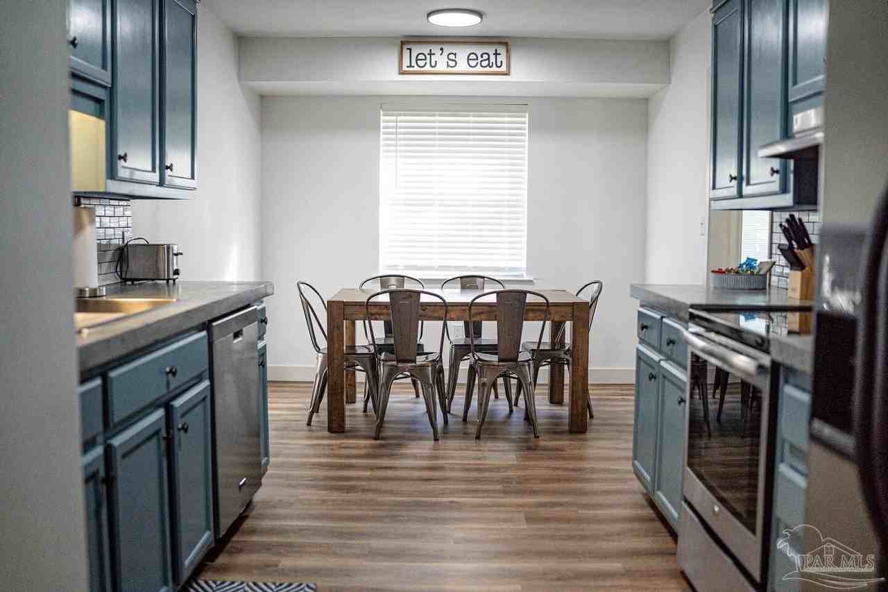 2955 Ranchette Sq - Photo 5 of 17