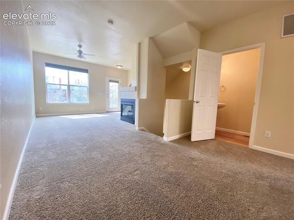 837 S Weber St - Photo 3 of 13