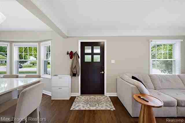 303 Midland Blvd - Photo 6 of 50