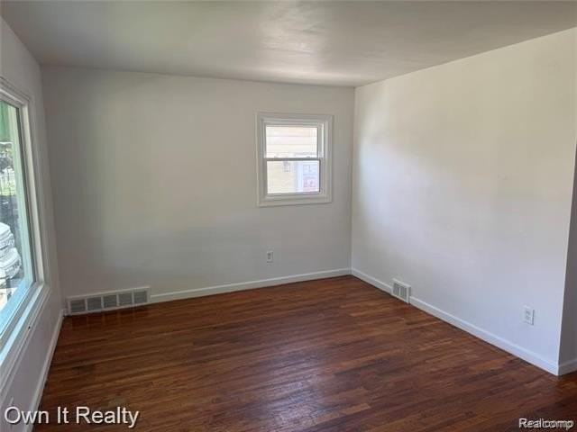 4171 13th St - Photo 5 of 17