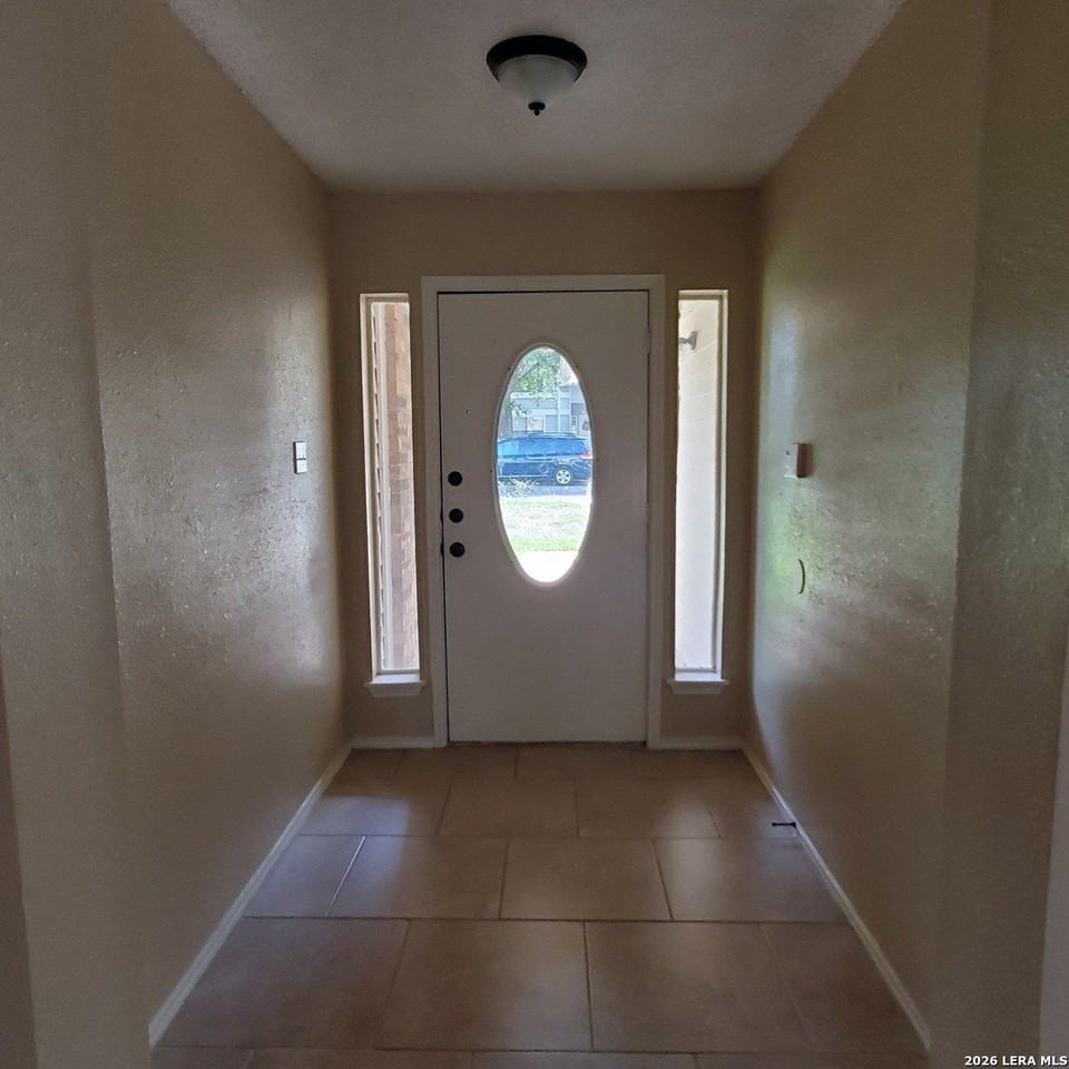 8469 Maple Ridge Dr. - Photo 3 of 31