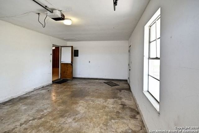 372 Camp Willow Rd - Photo 6 of 30
