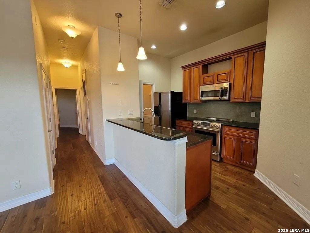 5455 Rowley #5302 - Photo 6 of 43