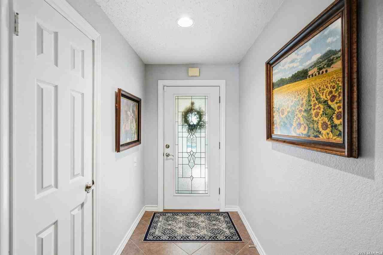 3729 Hunters Glen - Photo 3 of 41