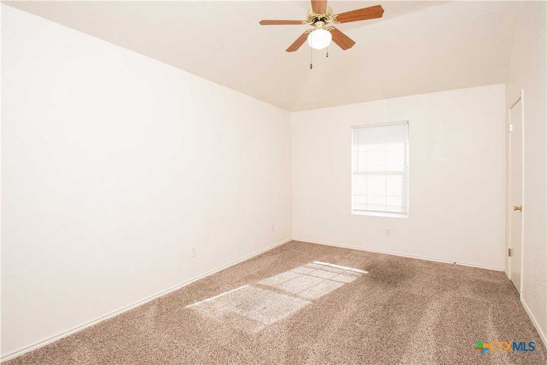 4003 Pilgram Dr #D - Photo 6 of 13
