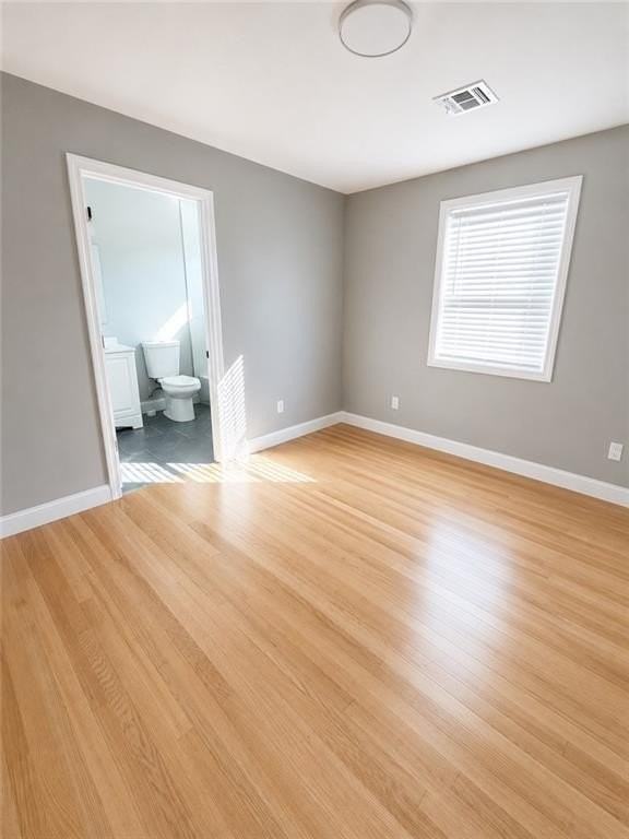 31 Vandewater St - Photo 4 of 11