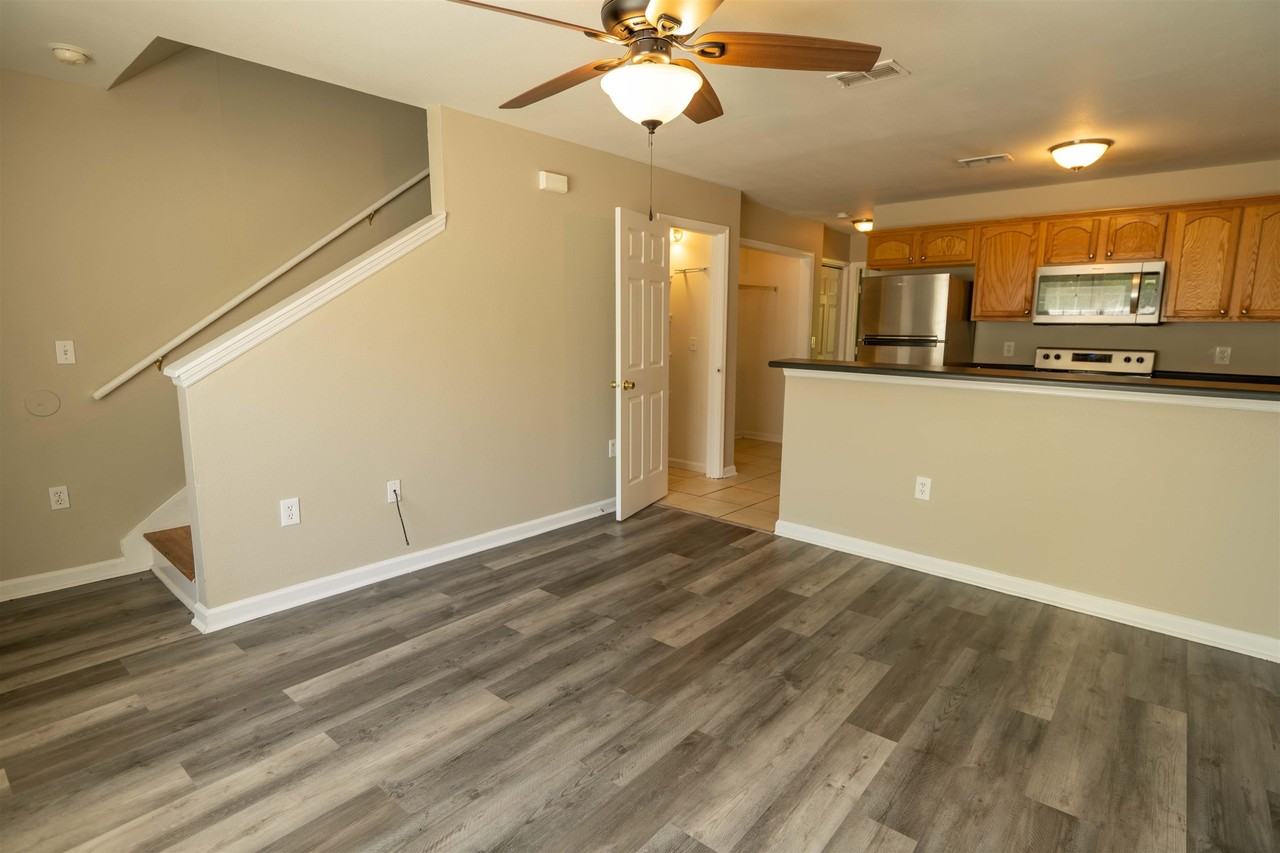 2774 Hartsfield Rd #2 - Photo 3 of 20