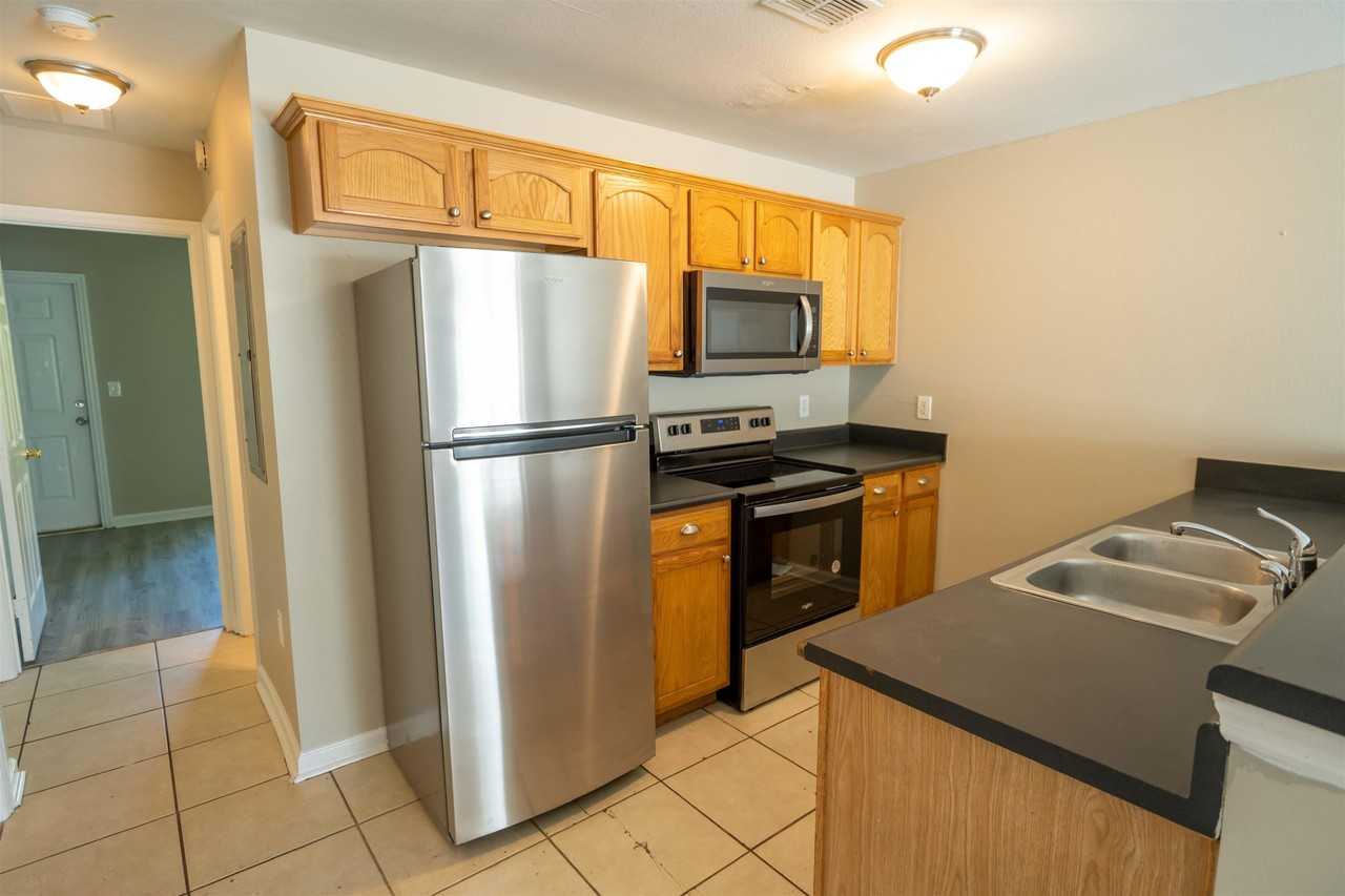 2774 Hartsfield Rd #2 - Photo 5 of 20