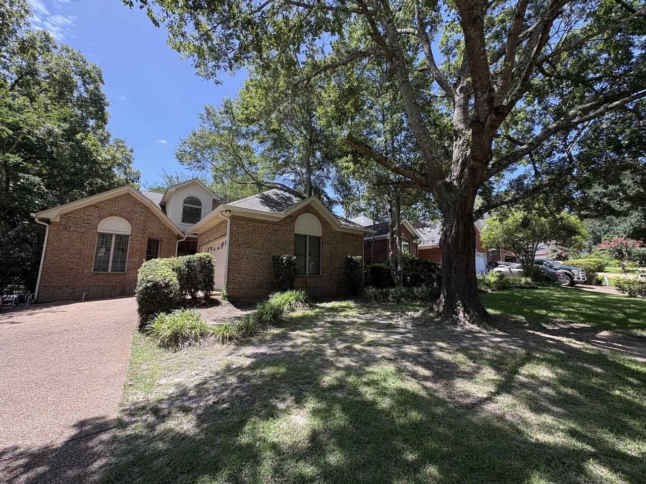 1661 Vintage Ridge Ct - Photo 3 of 50