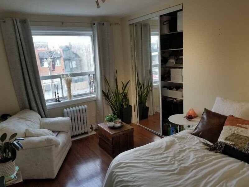 359 Davenport Road - Photo 7