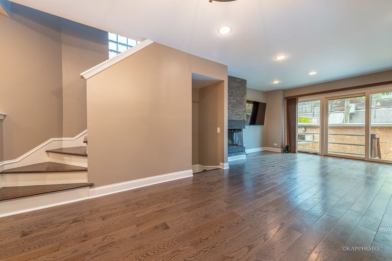 1622 N Orchard St ##G - Photo 3 of 29
