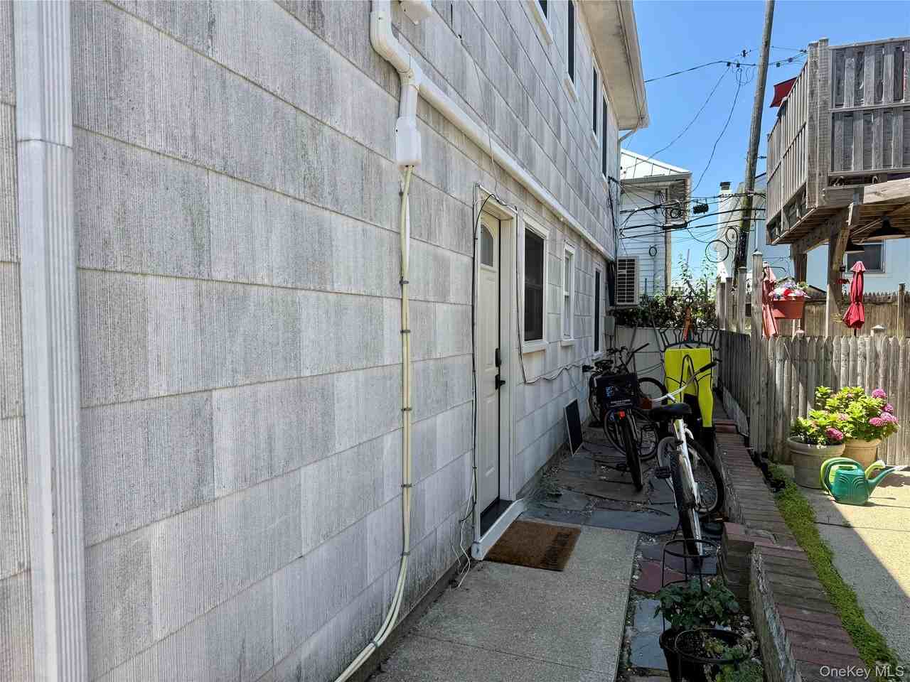 105 Belmont Ave ##1 - Photo 2 of 12