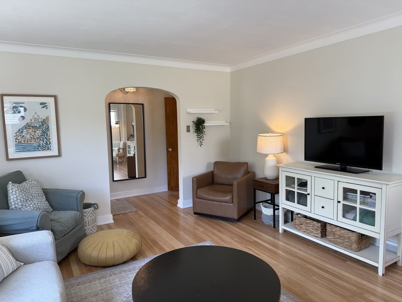 314 Milsom Street - Photo 3 of 24