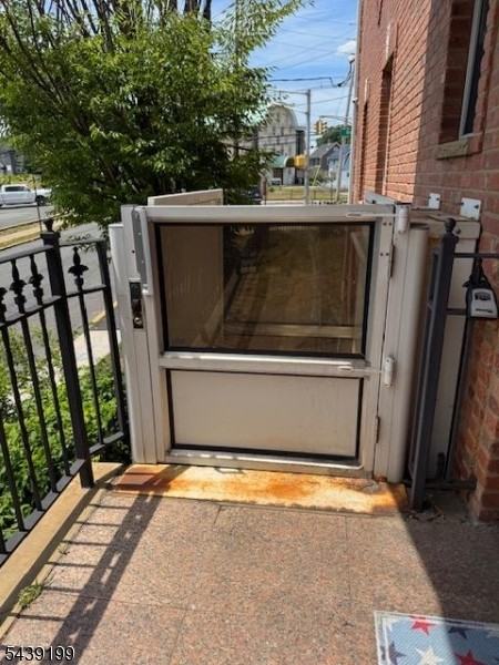 1191 Liberty Ave - Photo 2 of 27